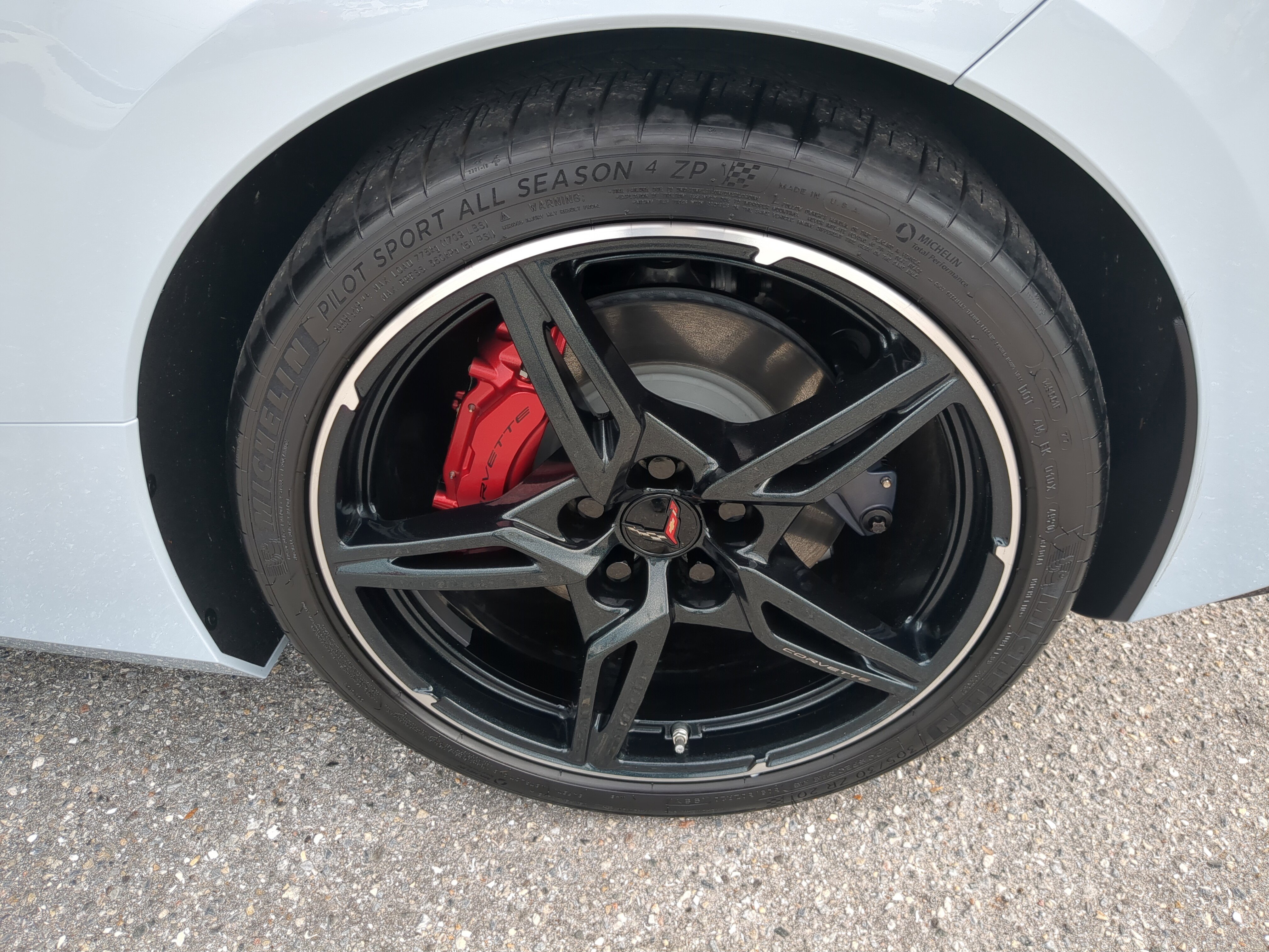 Certified 2021 Chevrolet Corvette Stingray Premium Cpe w/ Engine Appearance Package image 31