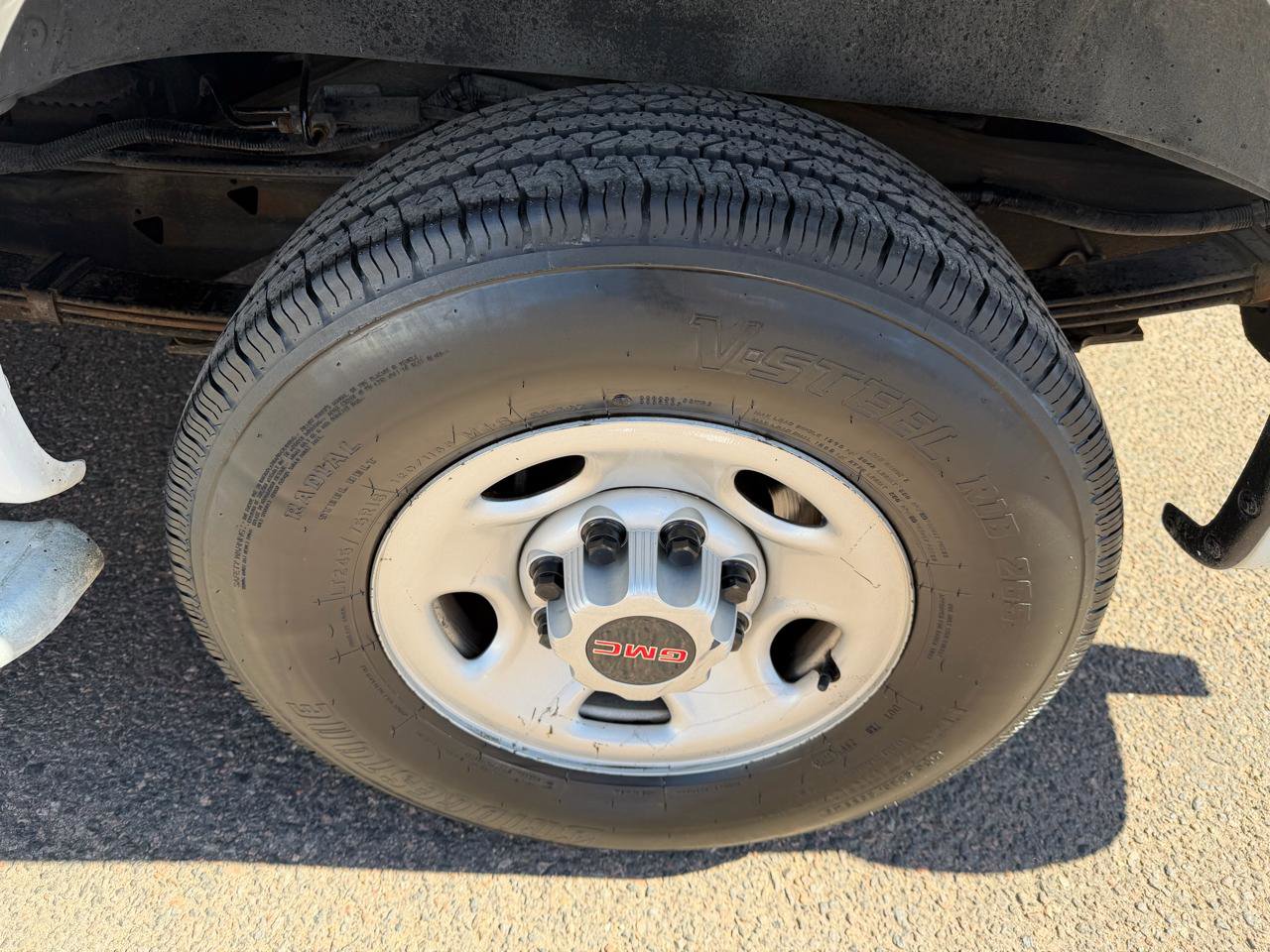 Used 2020 GMC Savana 2500 w/ Driver Convenience Package image 27