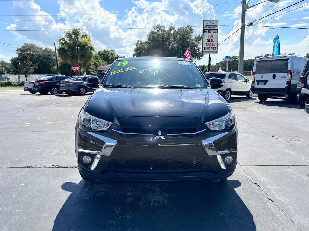 Used 2019 Mitsubishi Outlander Sport LE FWD image 2