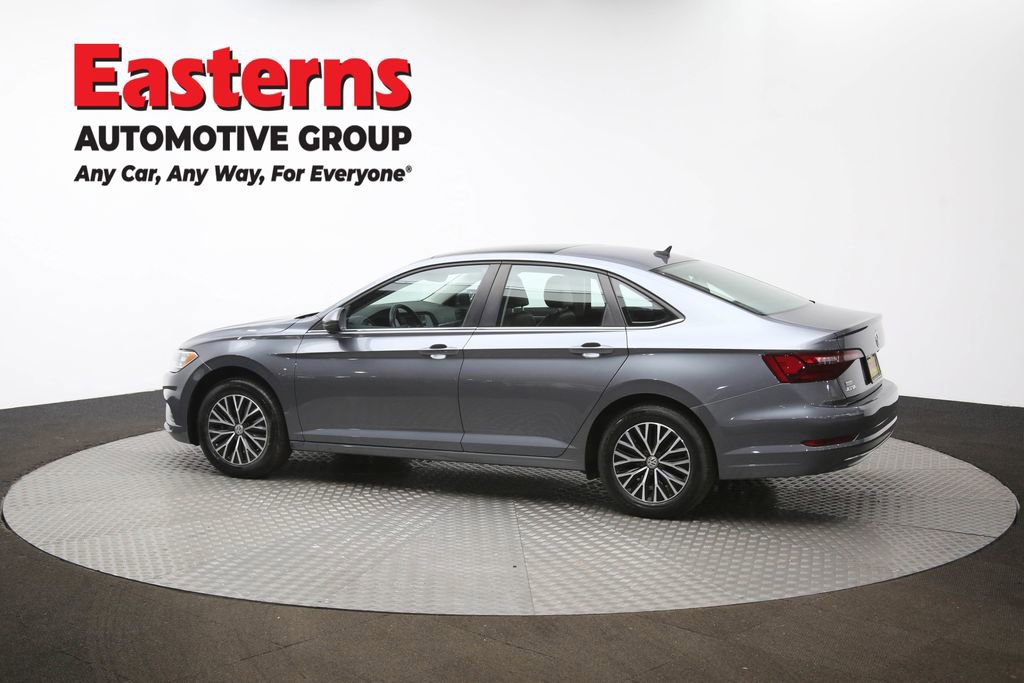 Used 2021 Volkswagen Jetta SE w/ SE Cold Weather Package image 61