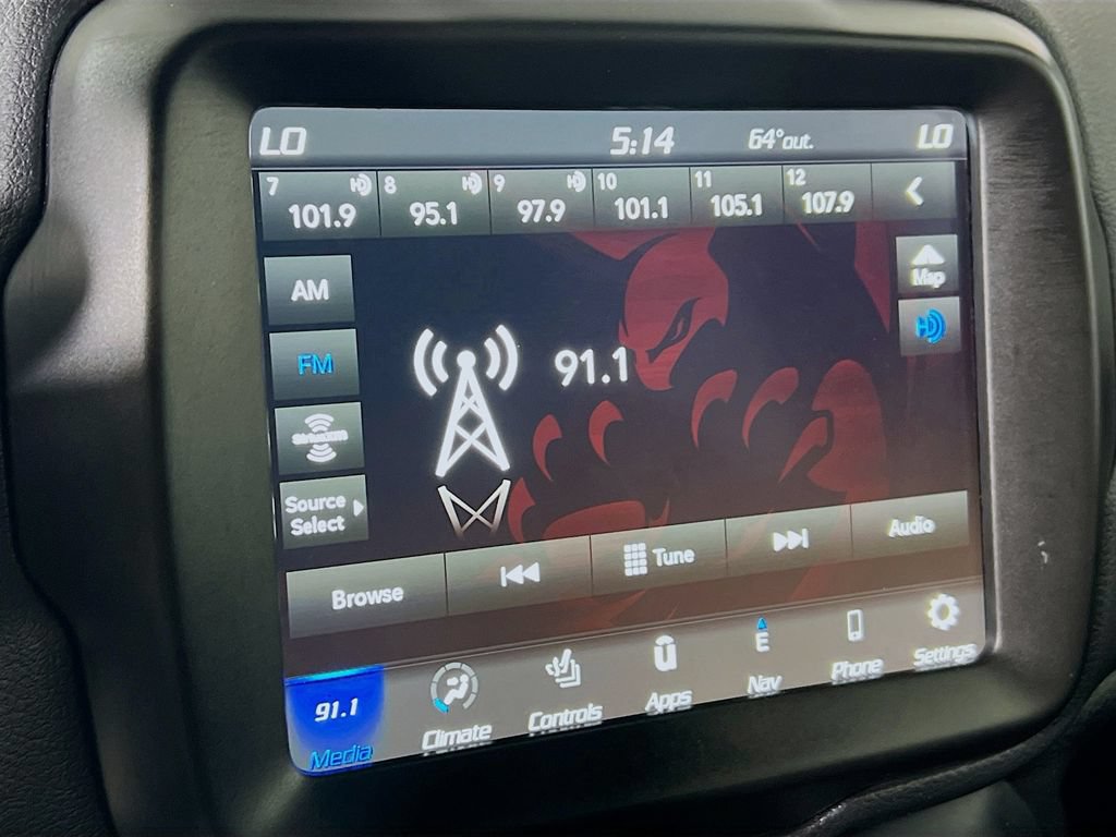 Used 2021 Jeep Renegade Latitude AWD/4WD image 7
