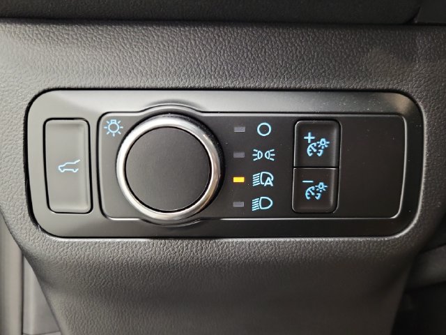 Used 2023 Ford Escape ST-Line w/ Tech Pack #1 AWD/4WD image 22