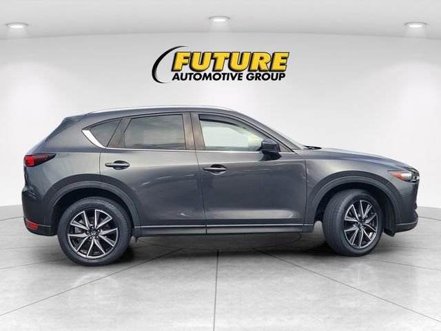 Used 2018 MAZDA CX-5 Touring w/ Preferred Equipment Package image 3