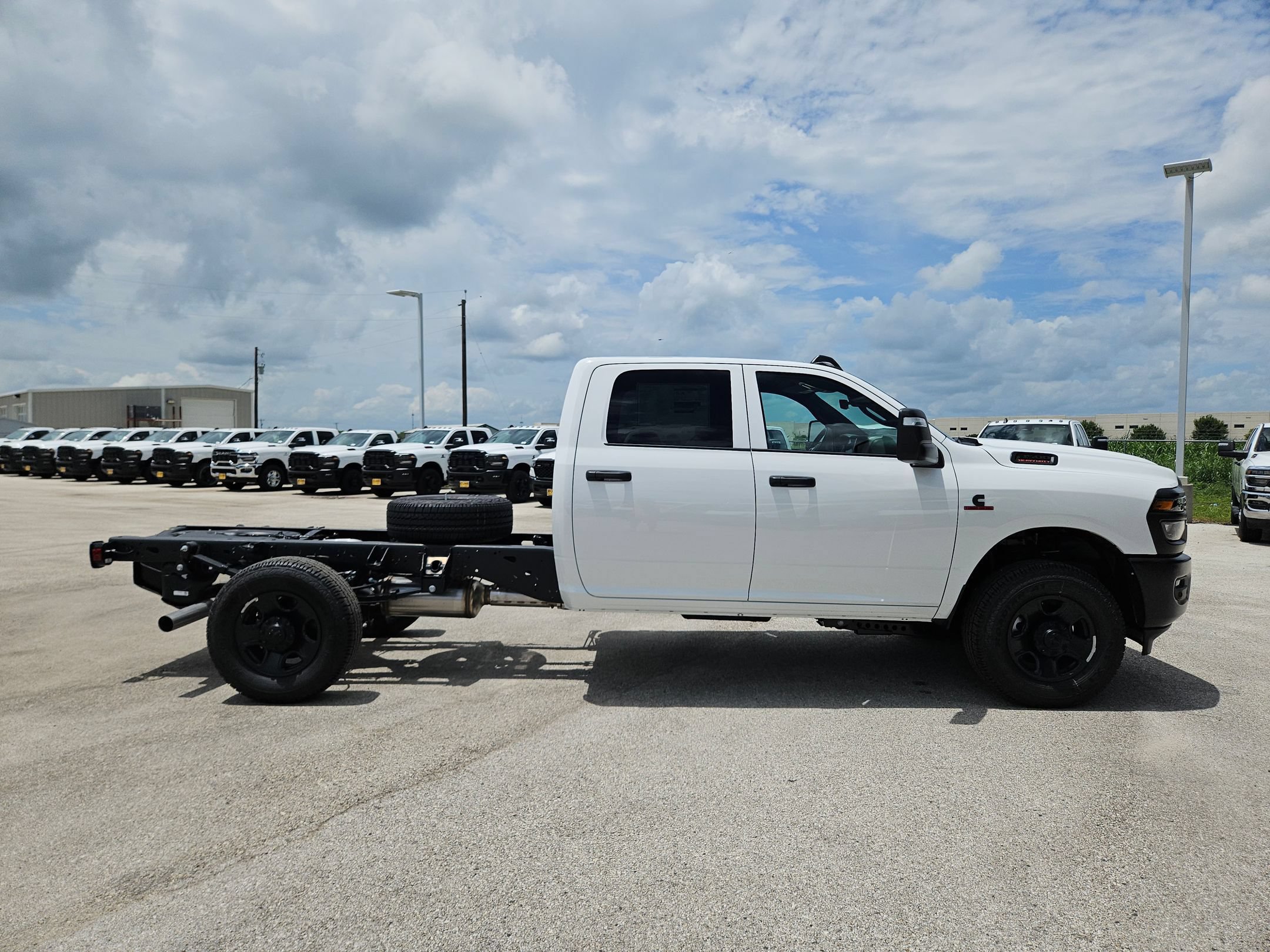 New 2026 RAM 3500 Tradesman AWD/4WD image 2