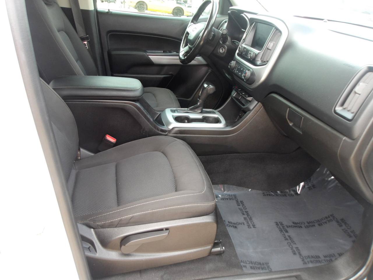Used 2020 Chevrolet Colorado LT w/ LT Convenience Package AWD/4WD image 10