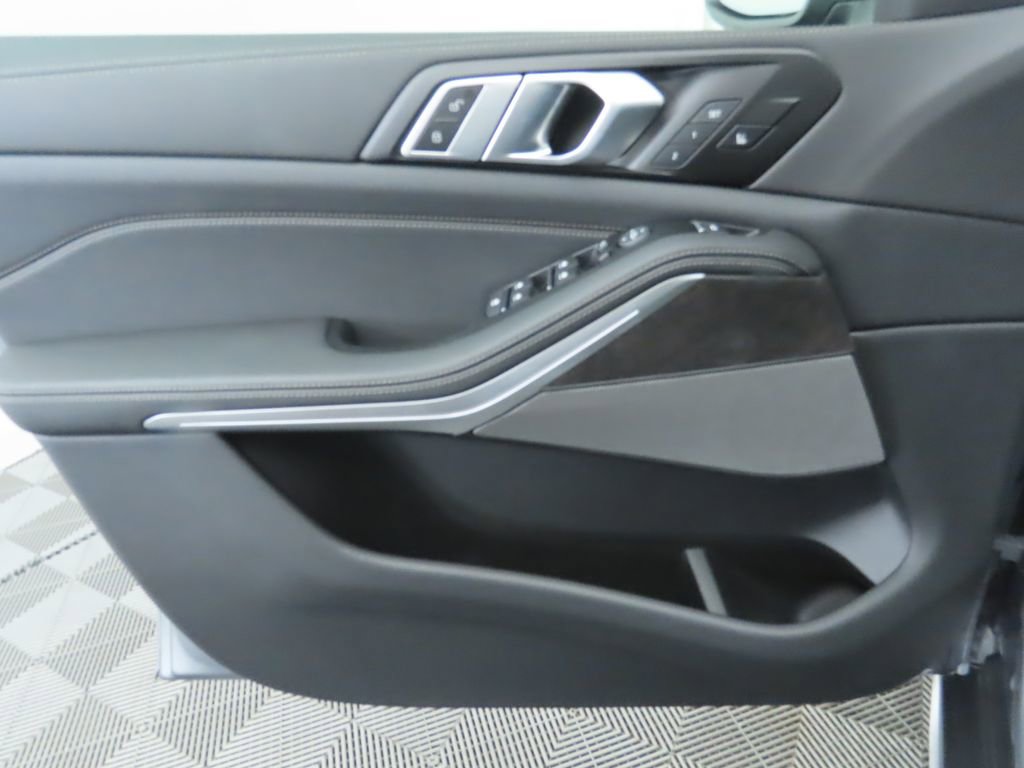 Certified 2026 BMW X5 sDrive40i image 25