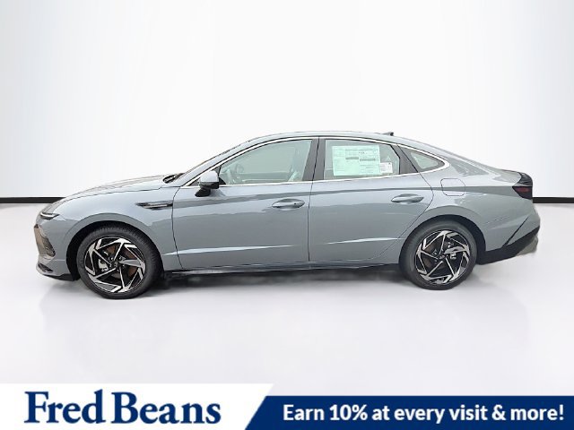 New 2026 Hyundai Sonata SEL FWD image 5