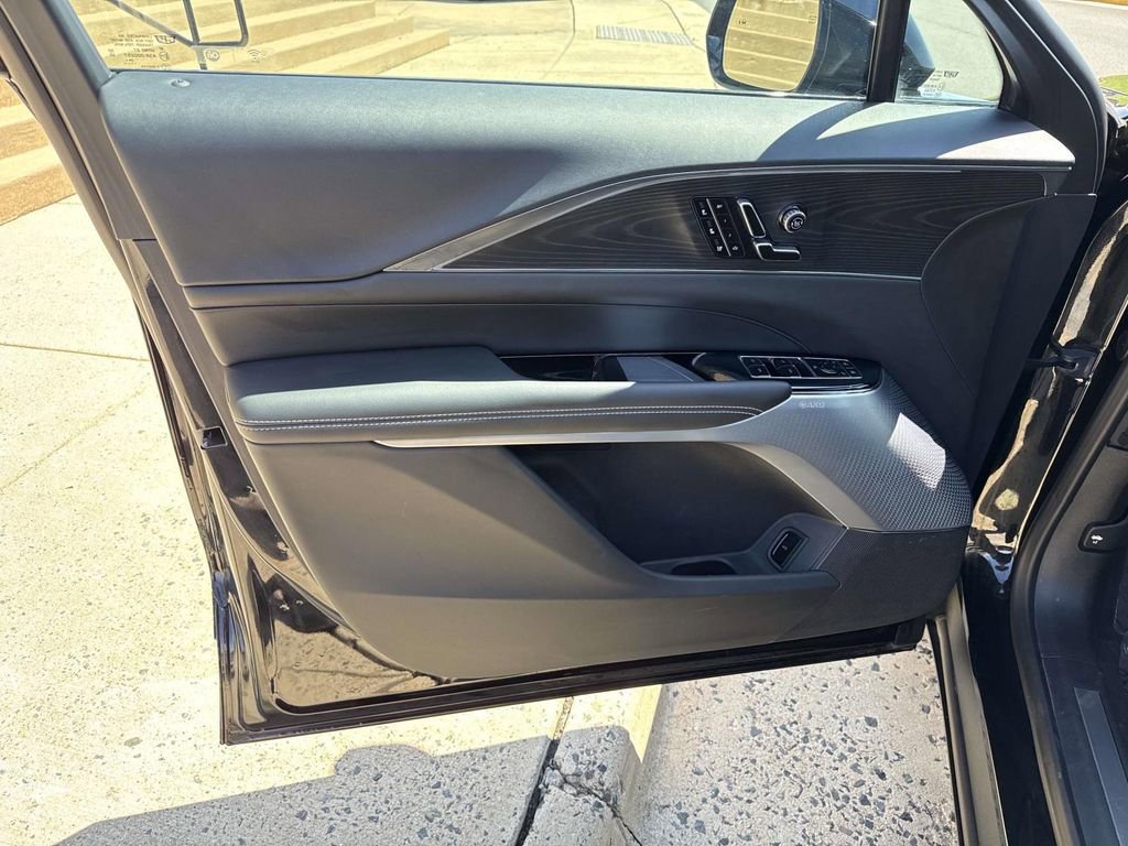 Certified 2025 Cadillac Lyriq Sport w/ LPO, Floor Liner Package AWD/4WD image 28