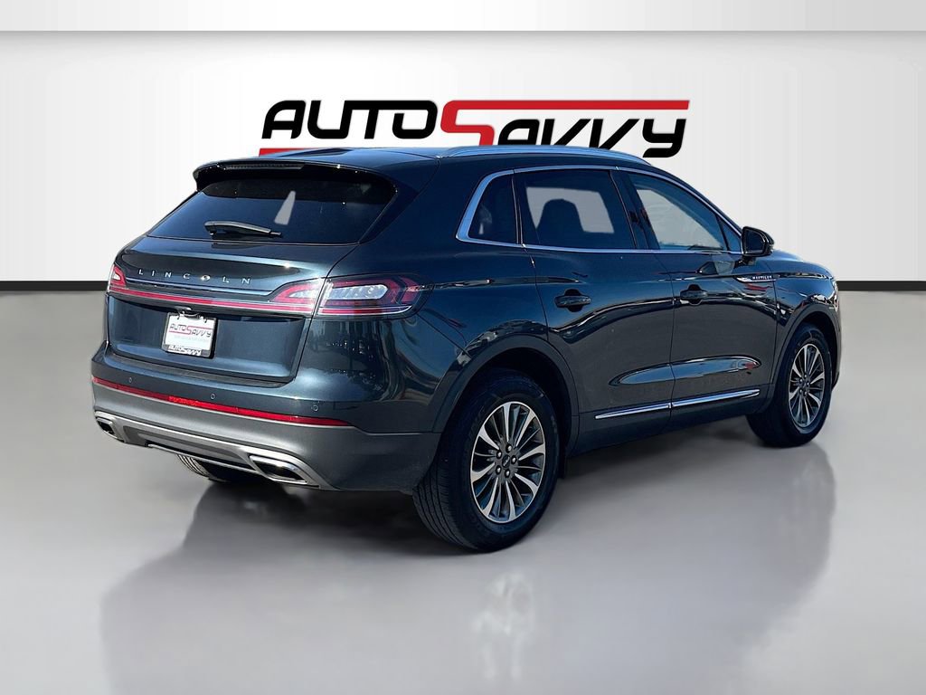 Used 2021 Lincoln Nautilus Reserve AWD/4WD image 7