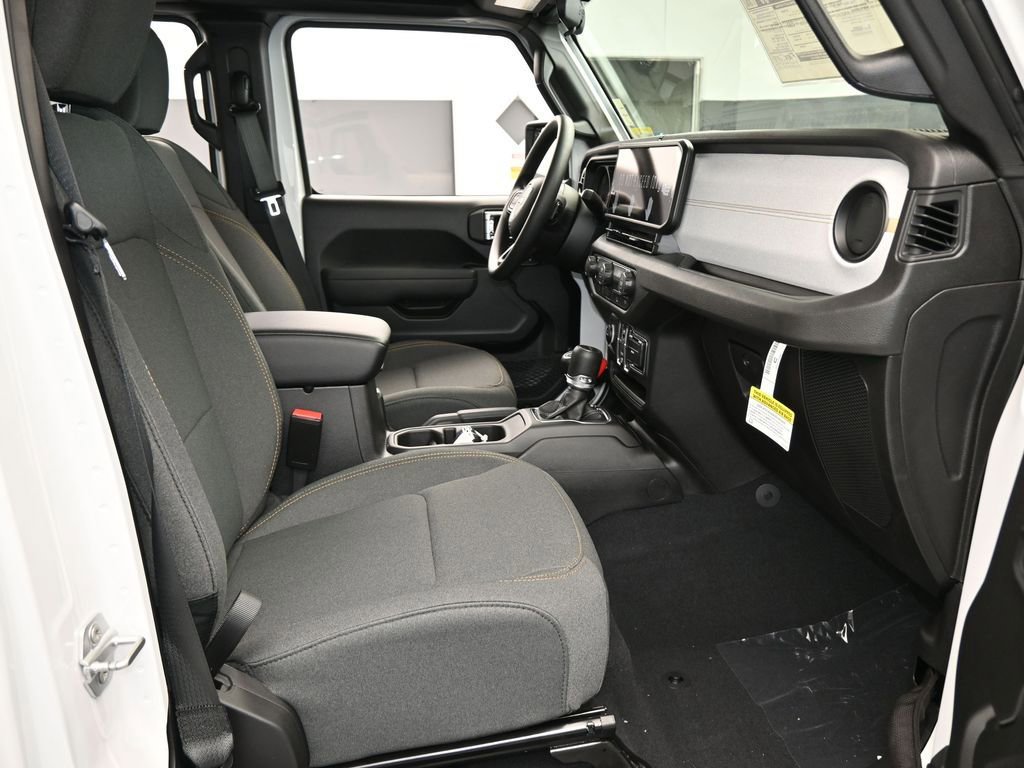New 2026 Jeep Gladiator Sport AWD/4WD image 36