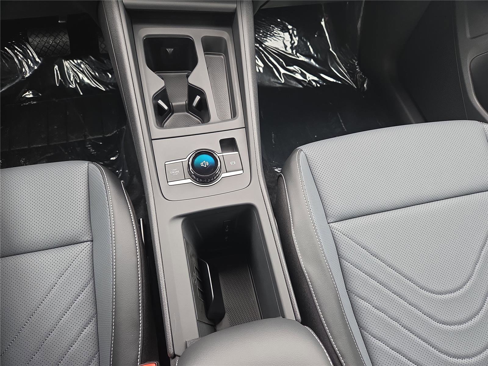 New 2026 Volkswagen Tiguan SE image 21