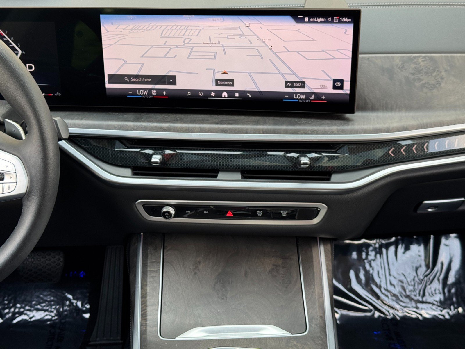 Used 2024 BMW X7 xDrive40i AWD/4WD image 23