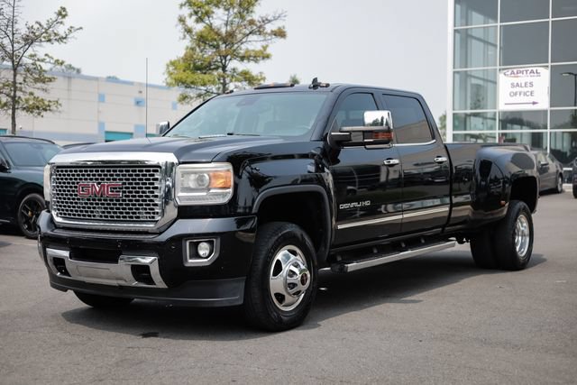 Used 2015 GMC Sierra 3500 Denali w/ Duramax Plus Package AWD/4WD image 4