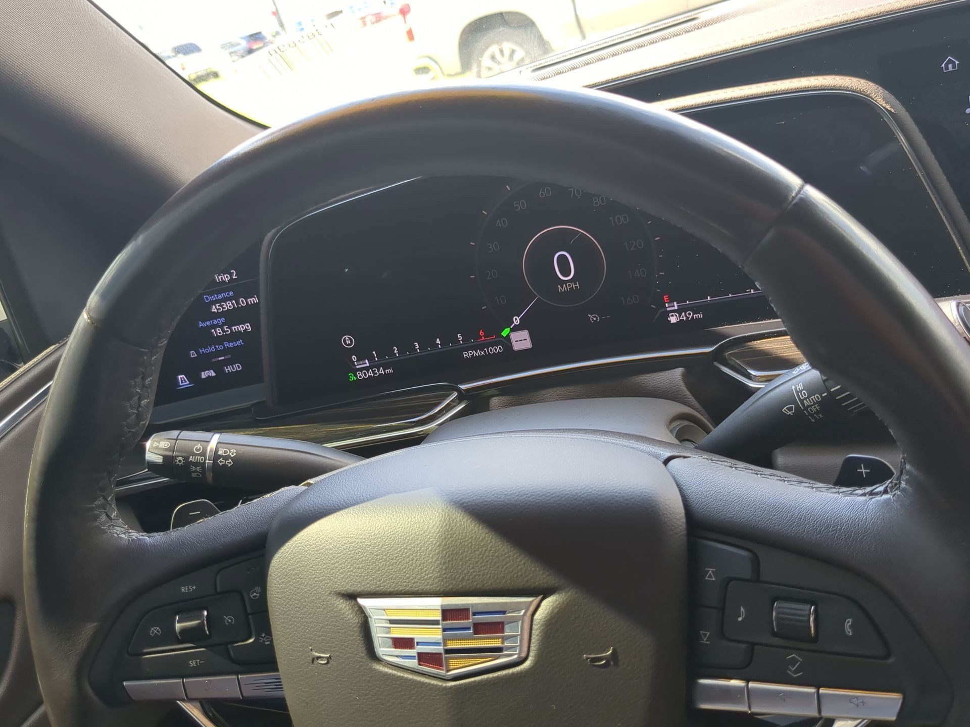 Used 2022 Cadillac Escalade Premium Luxury RWD image 13