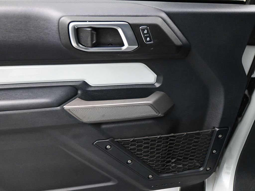 Used 2021 Ford Bronco First Edition image 4