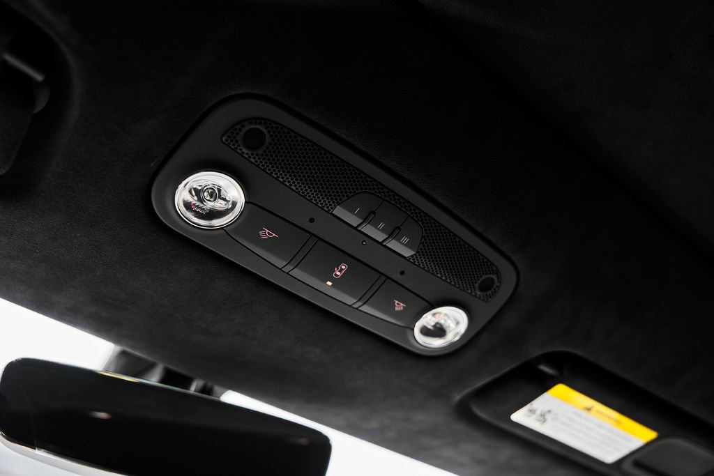 Used 2023 Lamborghini Huracan Sterrato image 79
