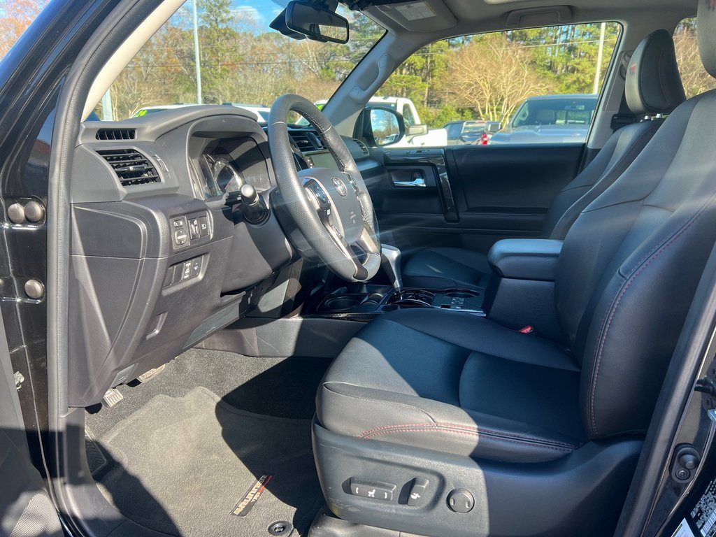 Used 2024 Toyota 4Runner TRD Off-Road Premium image 16