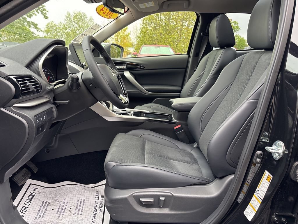 Used 2024 Mitsubishi Eclipse Cross SE AWD/4WD image 15
