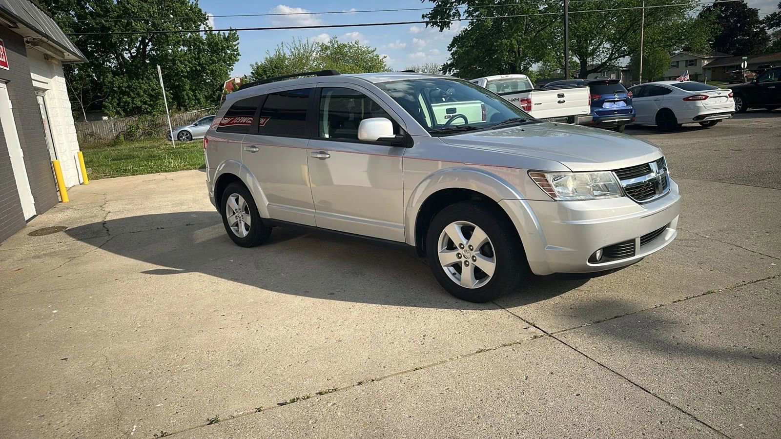 Used 2010 Dodge Journey SXT w/ Flexible Seating Group FWD image 7