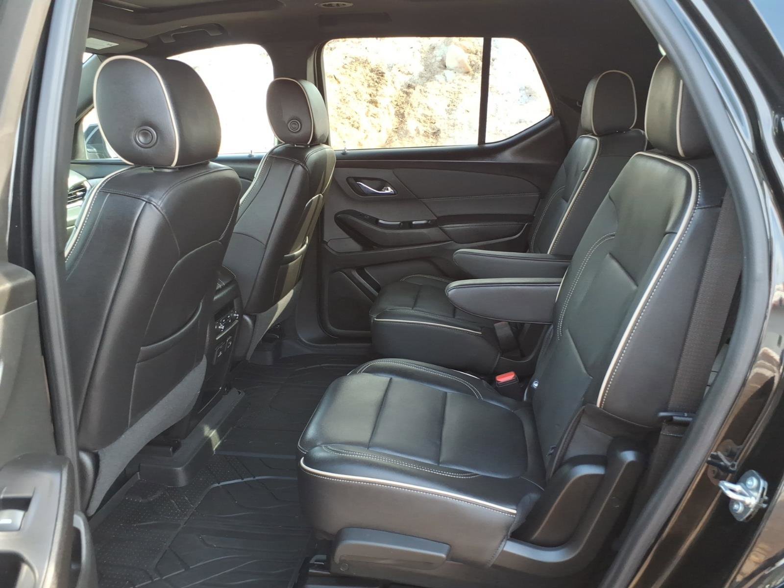 Used 2023 Chevrolet Traverse Premier AWD/4WD image 11