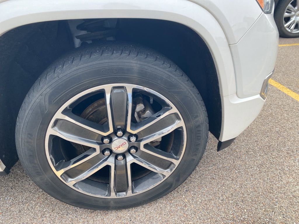 Used 2017 GMC Acadia Denali FWD image 6