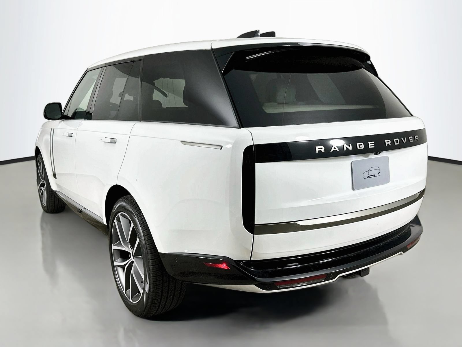 New 2026 Land Rover Range Rover SE AWD/4WD image 7