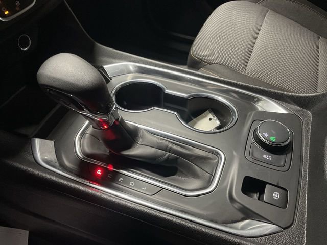 Used 2021 Chevrolet Traverse LS image 20