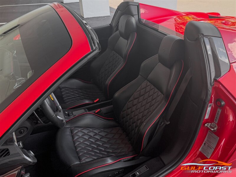 Used 2013 Ferrari 458 Spider RWD image 22