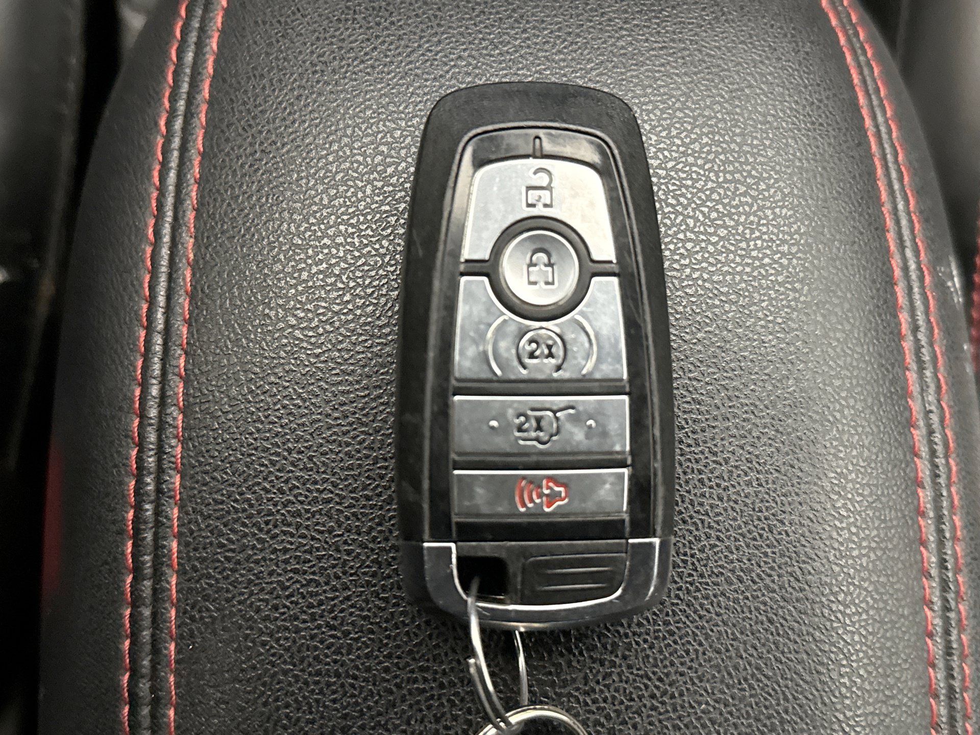 Used 2024 Ford Escape ST-Line w/ Tech Pack #1 AWD/4WD image 10