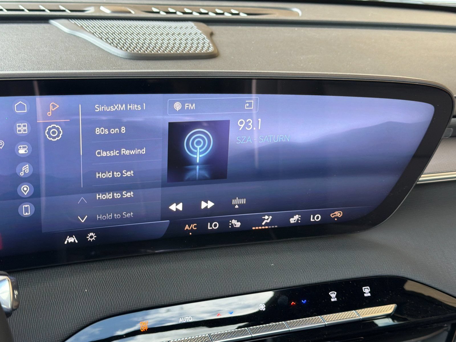 New 2026 Buick Enclave Sport Touring w/ Power Package FWD image 19