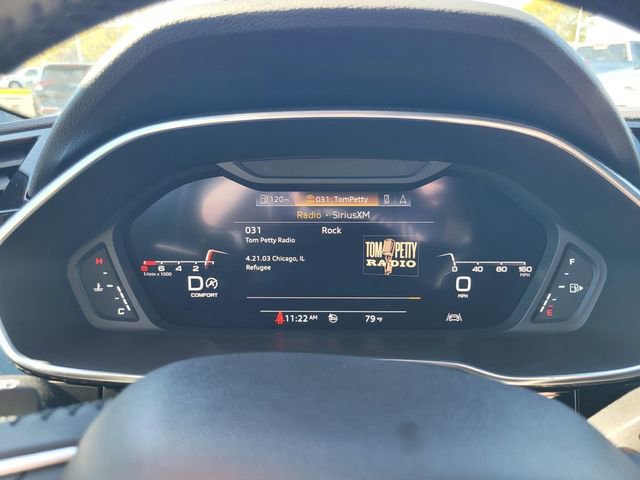 Used 2020 Audi Q3 2.0T Prestige w/ Prestige Package image 29