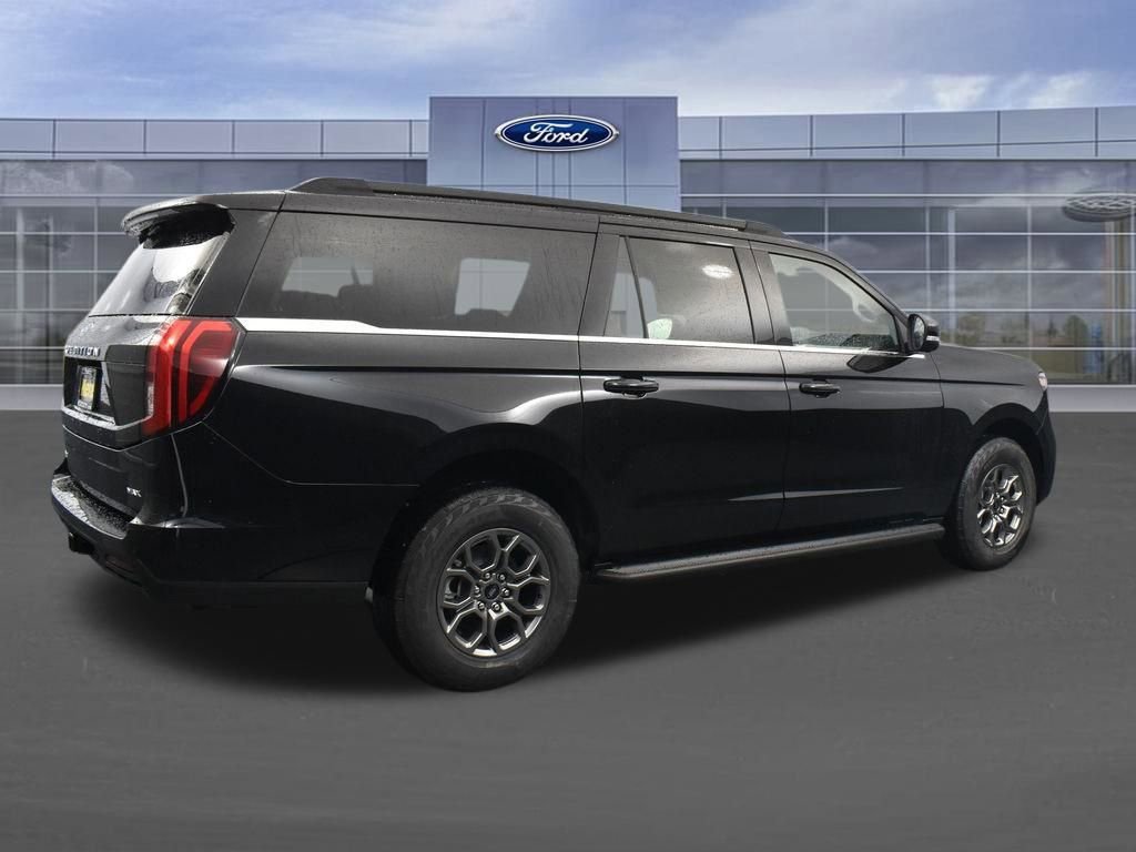 New 2026 Ford Expedition Max Active image 4