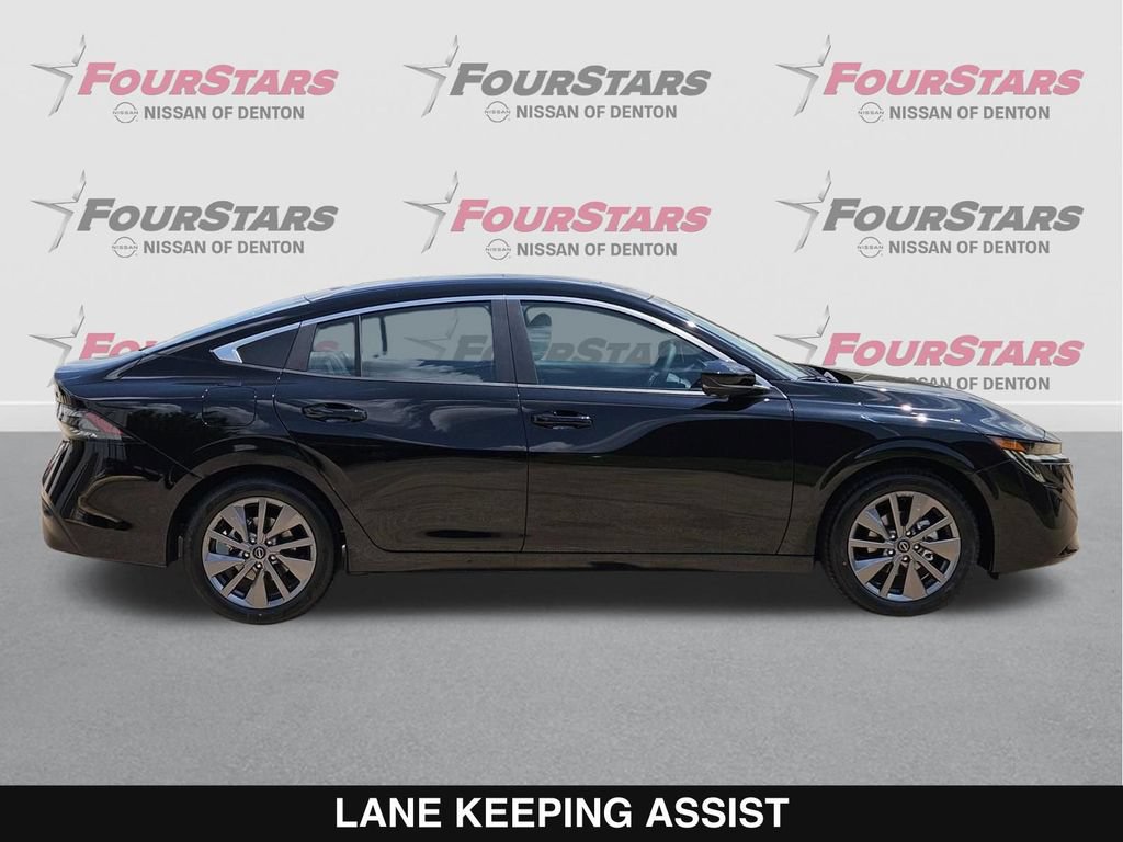 New 2026 Nissan Sentra SL w/ Floor Mat Package FWD image 3