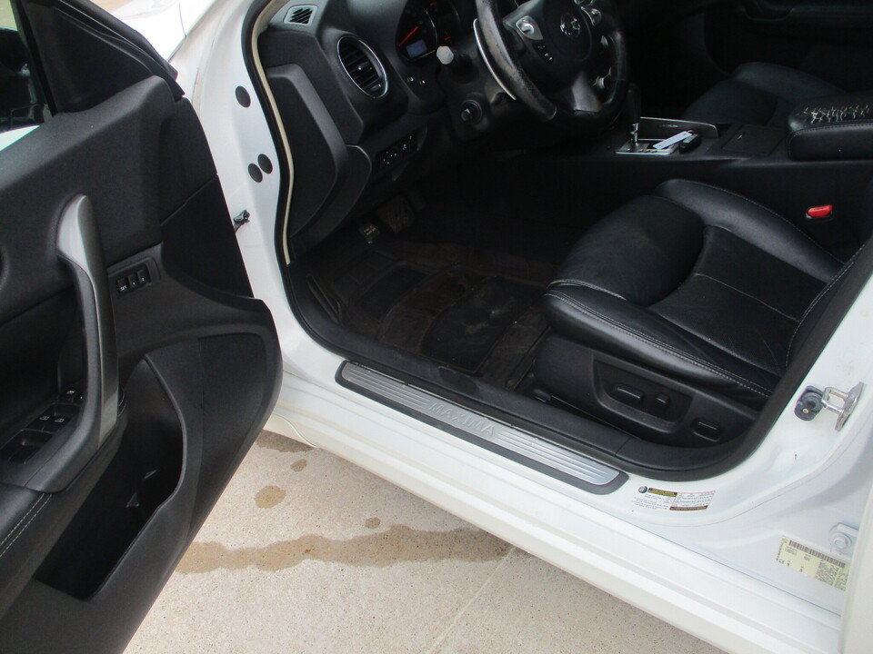 Used 2014 Nissan Maxima 3.5 SV w/ Sport Package FWD image 24