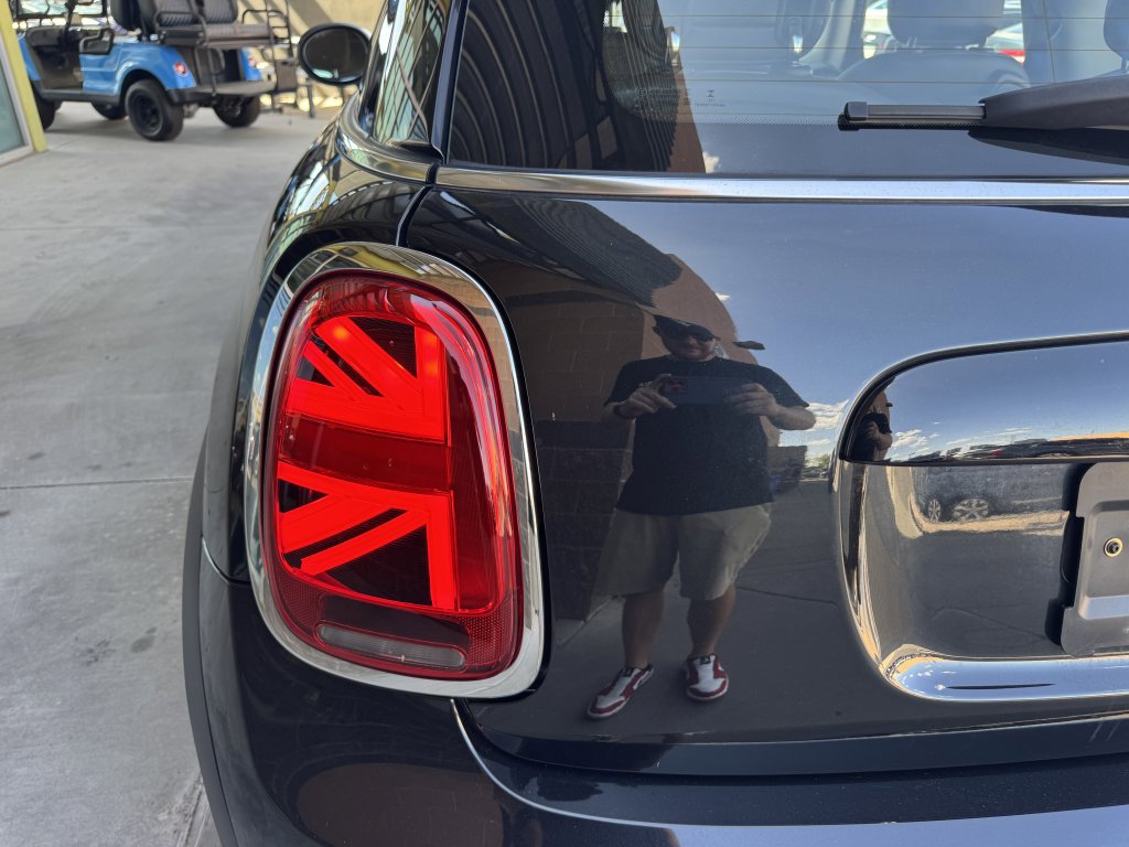 Used 2024 MINI Cooper 2-Door Hardtop FWD image 14