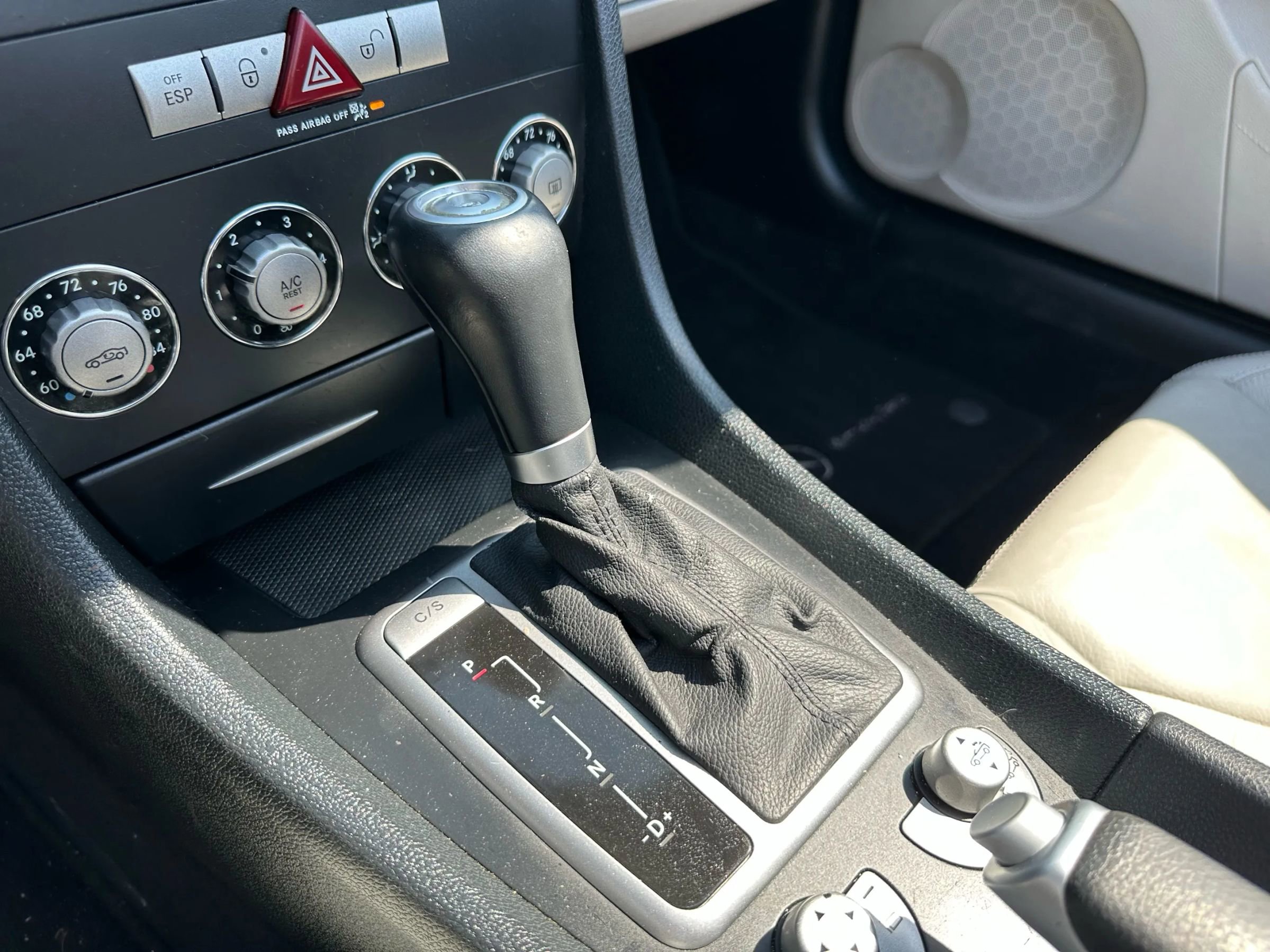 Used 2007 Mercedes-Benz SLK 350 image 30