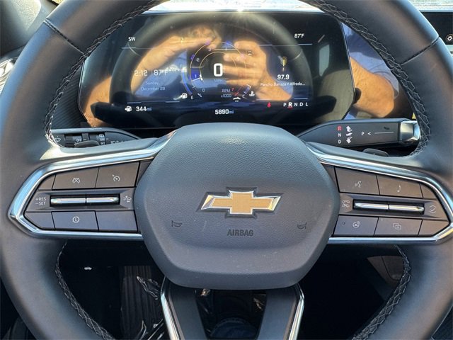 Used 2026 Chevrolet Equinox LT image 17