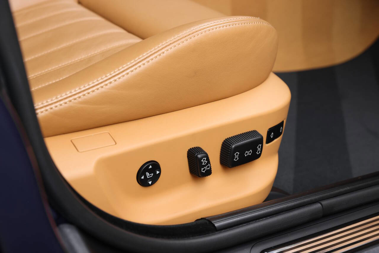 Used 2002 BMW M5 image 58