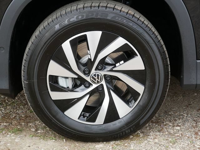 New 2026 Volkswagen Tiguan S AWD/4WD image 5