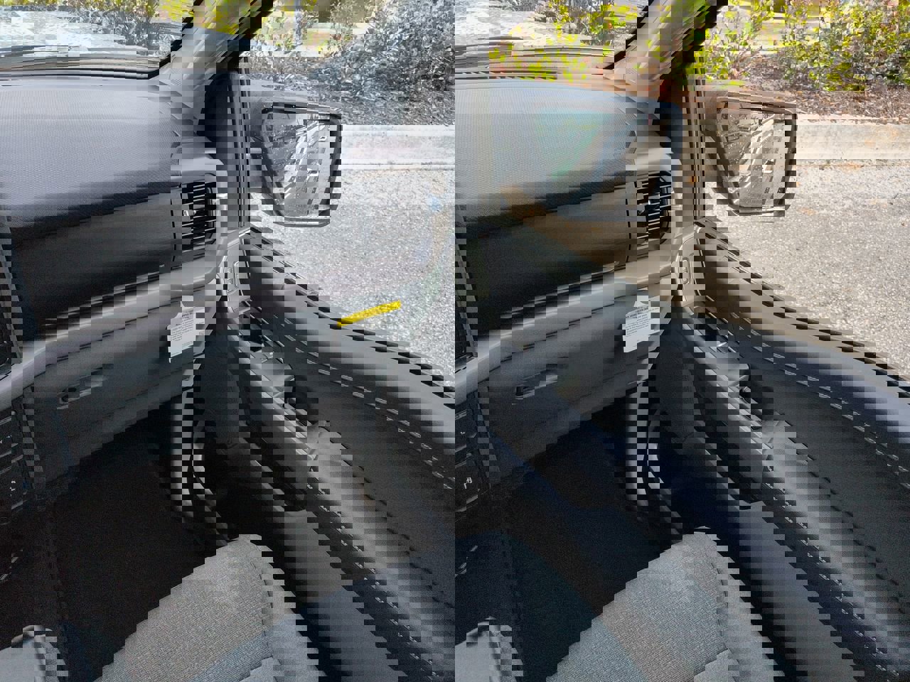 Used 2025 Ford F150 XLT w/ Equipment Group 301A Standard image 17