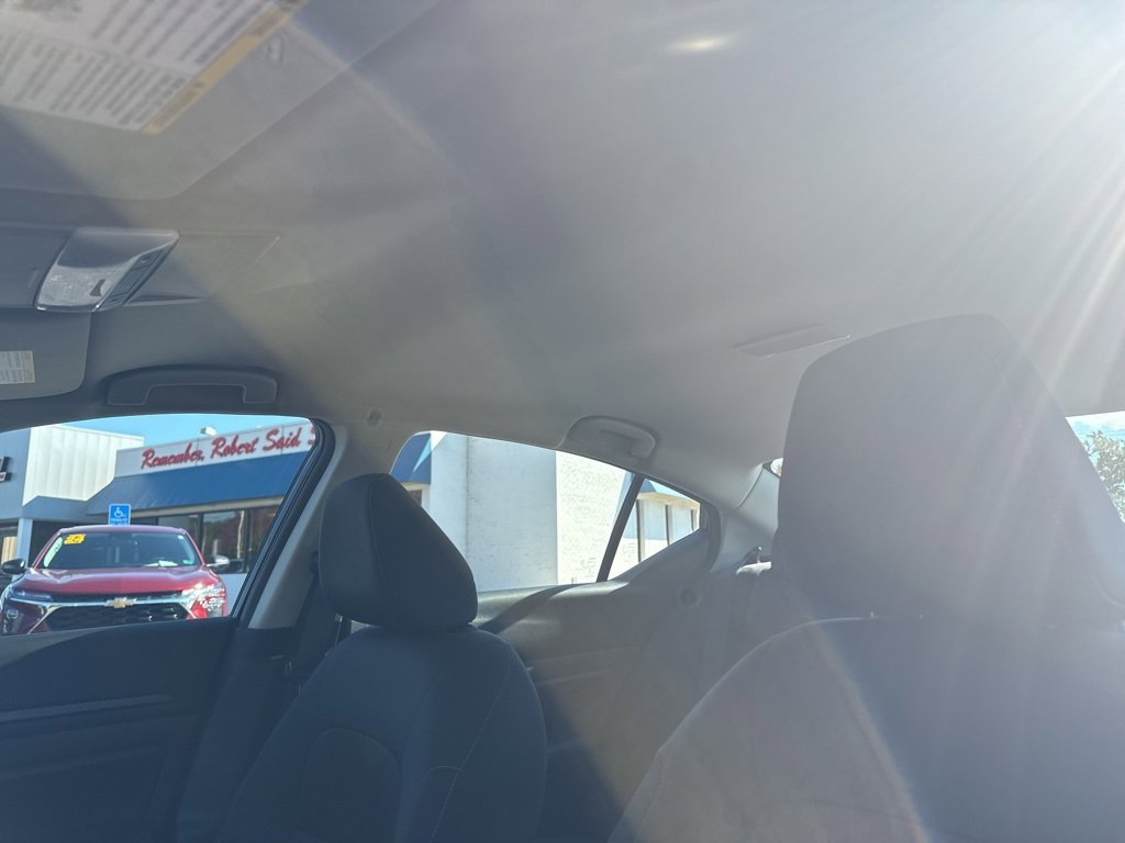 Used 2024 Nissan Altima 2.5 SV image 20