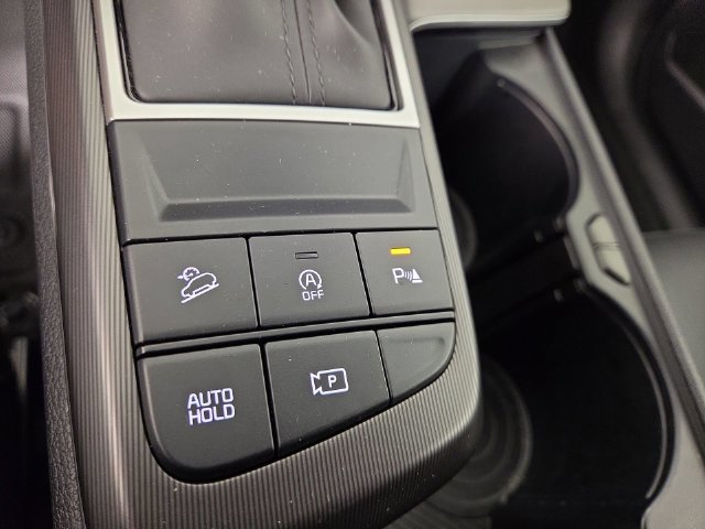 Certified 2026 Kia Sportage EX FWD image 25