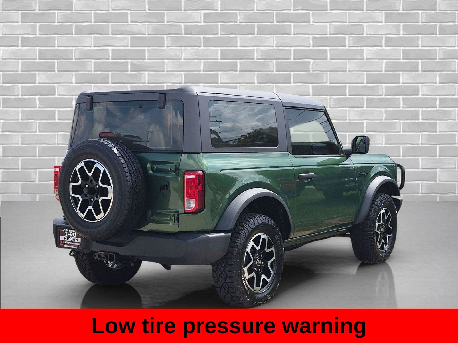 Used 2022 Ford Bronco 2-Door AWD/4WD image 9