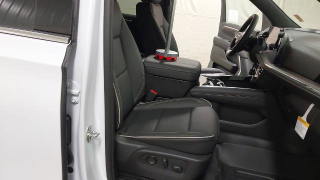 New 2026 Chevrolet Suburban Premier w/ Sun And Tow Package image 28