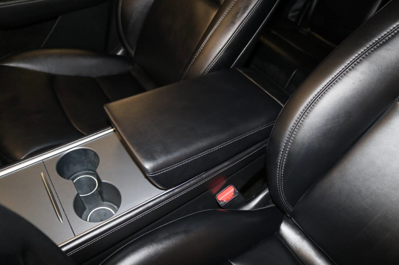 Used 2023 Tesla Model Y Performance image 58