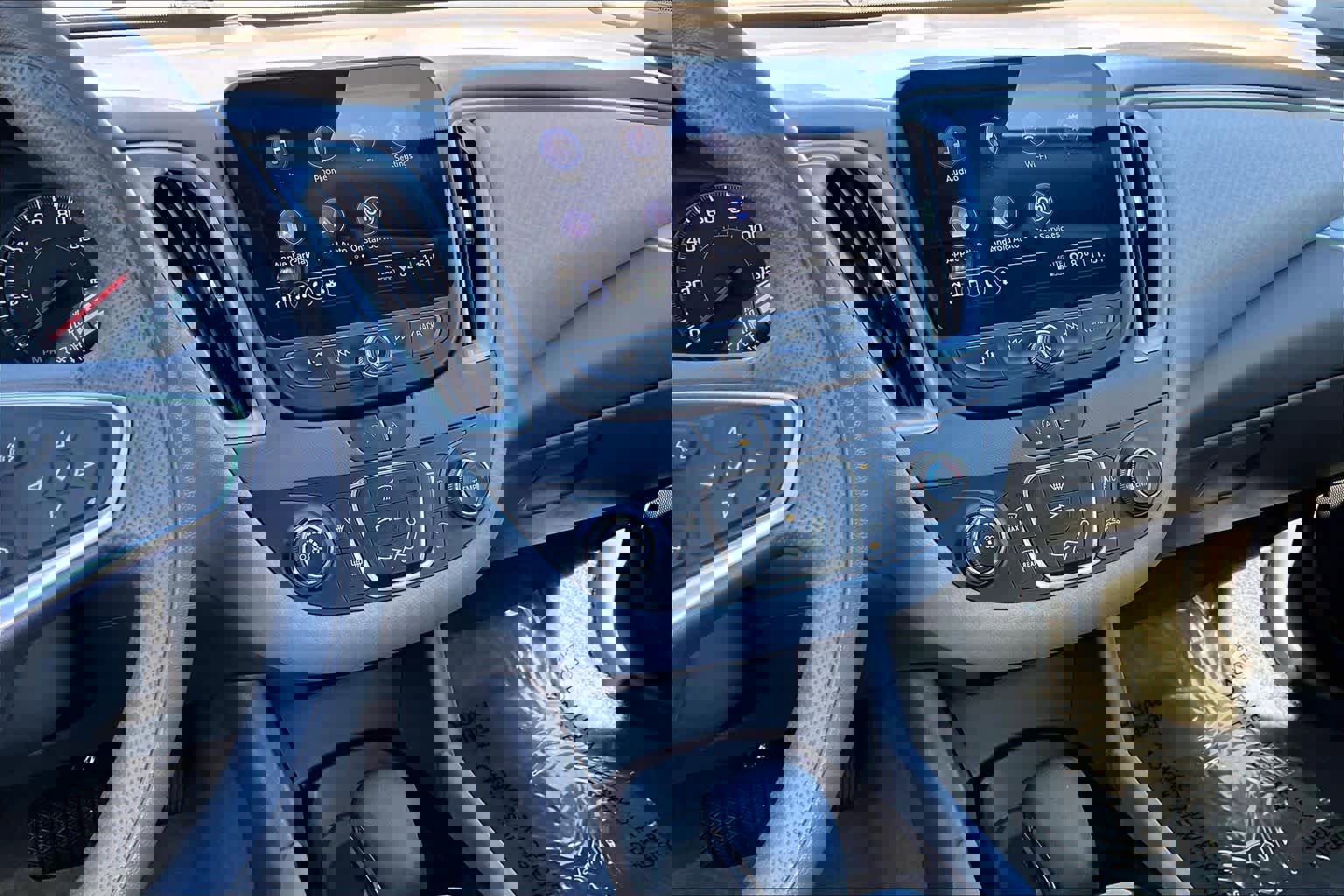 Used 2023 Chevrolet Malibu LS image 6