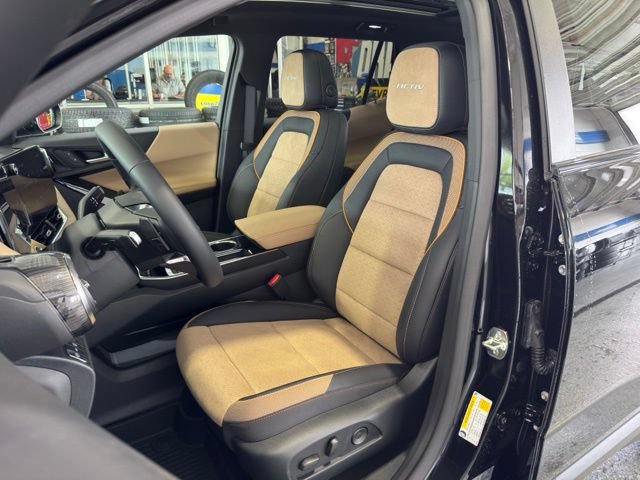 New 2026 Chevrolet Equinox ACTIV w/ Convenience Package III AWD/4WD image 27
