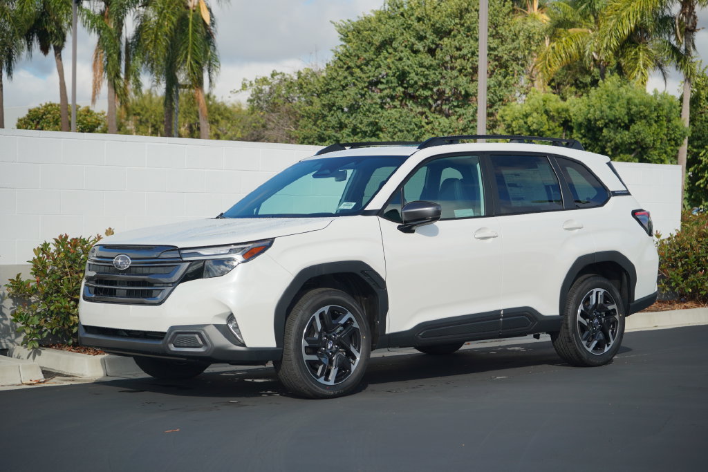 New 2026 Subaru Forester Limited AWD/4WD image 1