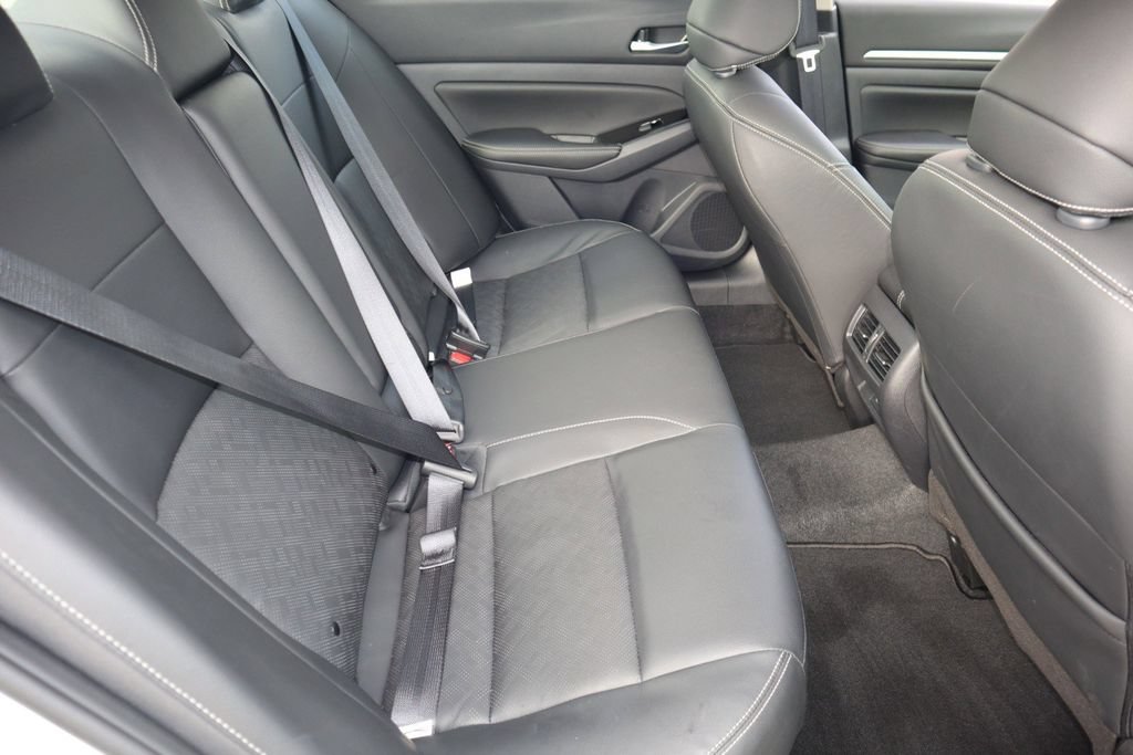 Certified 2025 Nissan Altima 2.5 SL FWD image 28