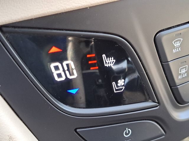 Used 2017 Buick Envision Premium w/ Driver Confidence Package image 23